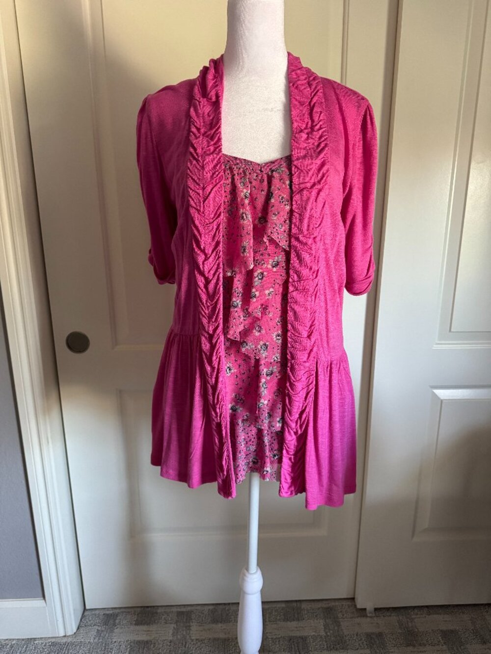 Coordinating INC Camisole & Cardigan two-piece set, Size Medium
